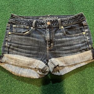 American Eagle women’s shorts size 12